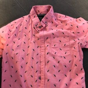 Descendant pink button down with toucans